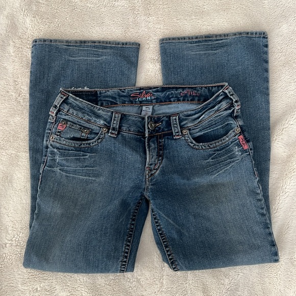 Silver Jeans “Aiko” - Picture 2 of 6